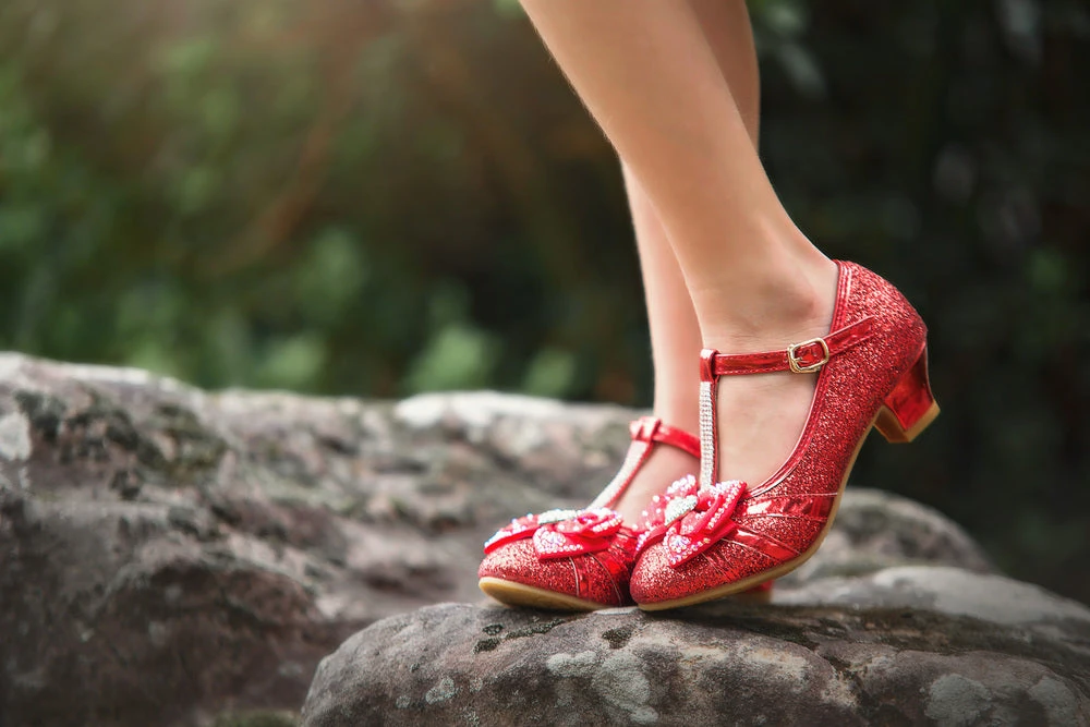 QUEEN OF HEARTS SHOE 3 QUEEN OF HEARTS SHOE - Image 3