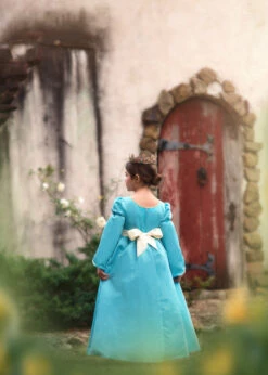 LADY MONTAGUE -Trish Scully Dresses Outlet Store 204 4