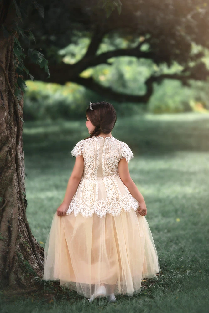 GWENDOLYN GOWN-WHITE/NATURAL 4 GWENDOLYN GOWN-WHITE/NATURAL - Image 4