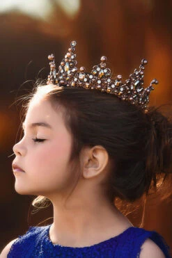 GENEVIEVE CROWN -Trish Scully Dresses Outlet Store 82