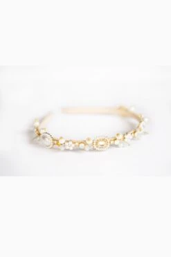 LILI HEADBAND WHITE -Trish Scully Dresses Outlet Store Myproject 1 2023 05 01T115514.908