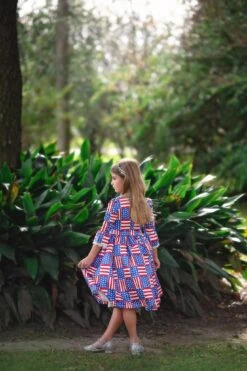 THE HISTORICAL HEROINE -Trish Scully Dresses Outlet Store betsyross4